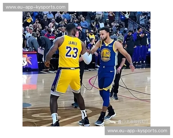 聚光灯下的宿命对决：透过镜头，读懂湖人与勇士的黄金十年